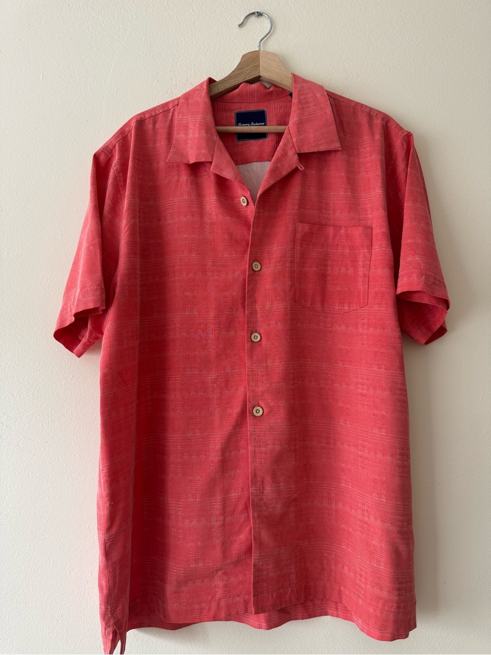 Tommy Bahama Coral Red Short-Sleeve Camp Shirt 100% silk